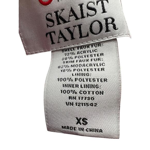 Skaist Taylor Faux Fur Vest Womens XS Black Feather Trim Neiman Marcus Target - Picture 8 of 8